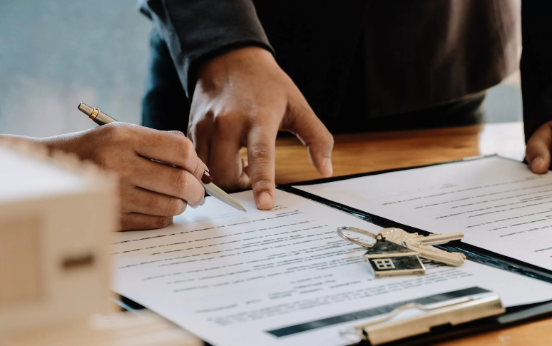 7. Sign The Lease Agreement