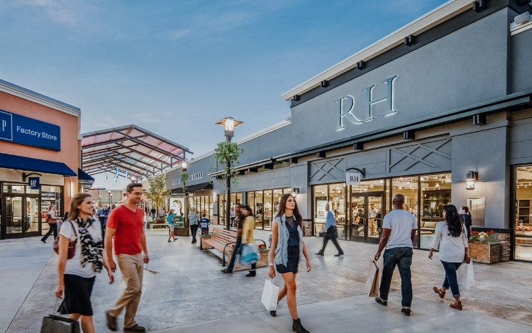 6. Walkable Retail and Dining