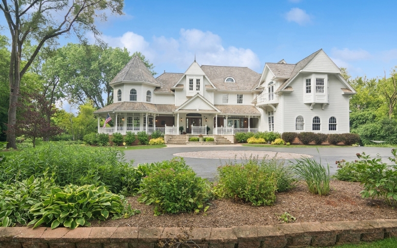 1. Long Grove, Illinois