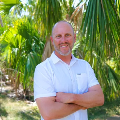 Tropical Turf Lawn Care