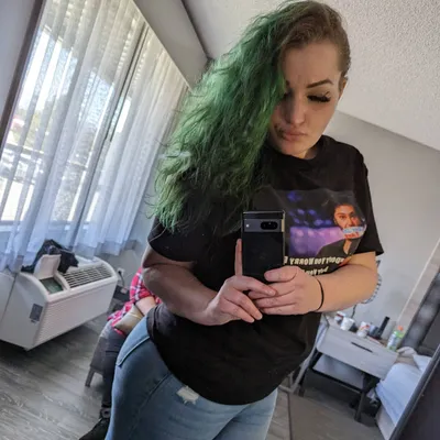 Cyn's Custom Cleaning
