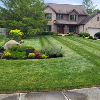 Freedom 35 Lawn Care