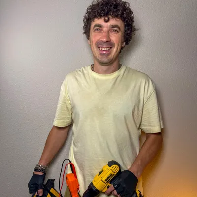 Golden hands