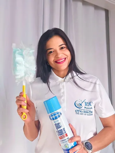 EC POWERFUL CLEANING SERVICES
