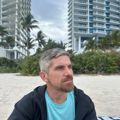 Denys Expert Handyman in Miami