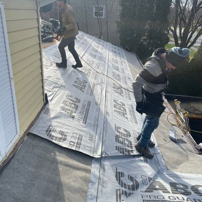 Lakeside roofing & sealcoating