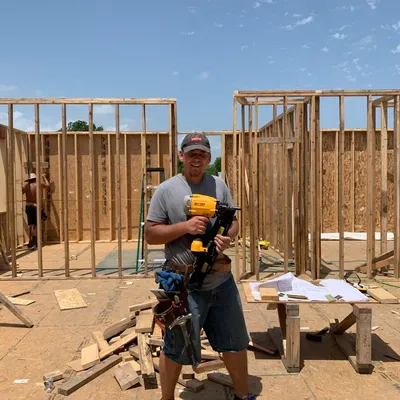 “KC Best Handyman” Efrem Berezin