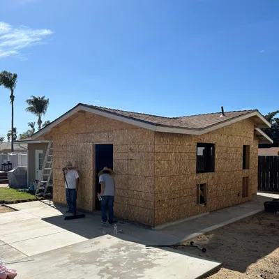 Seadal construction