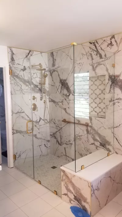 Platinum glass