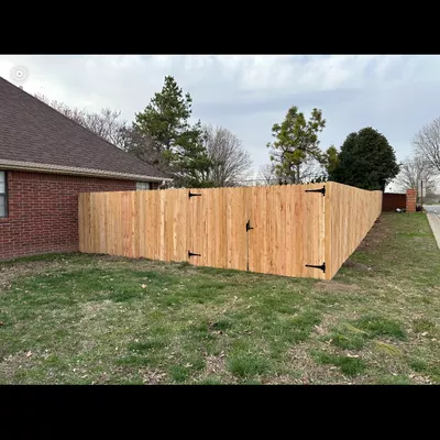 T&R Fencing and Construction