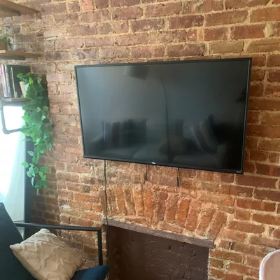 SDS Washington heights paint and mount services