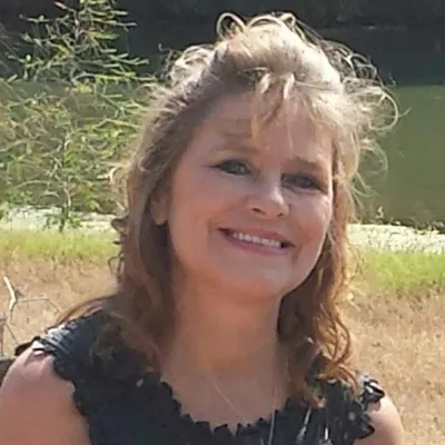 Leesa May