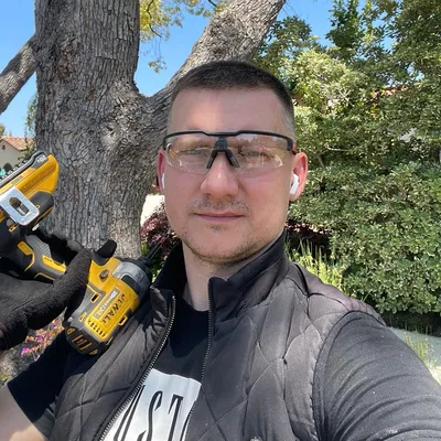 Alex HandyMan