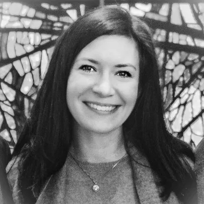 Naomi Arno