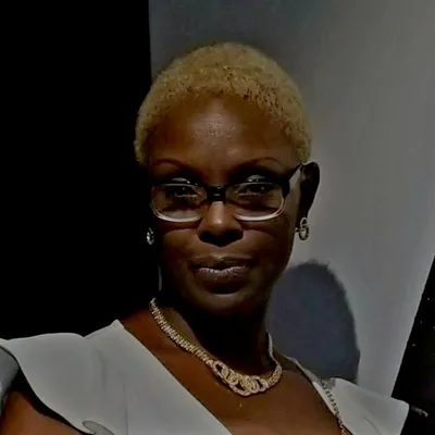 Notary So Exquisite