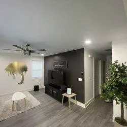 Sdevore paint and flooring