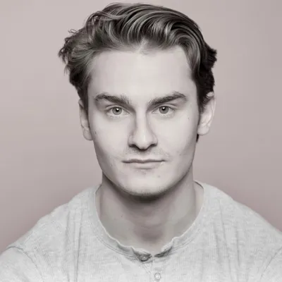 Jon R