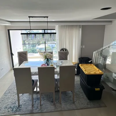 United cleaning Service LLC