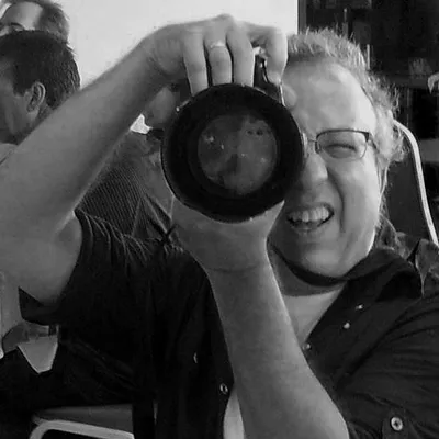Louie The Lens