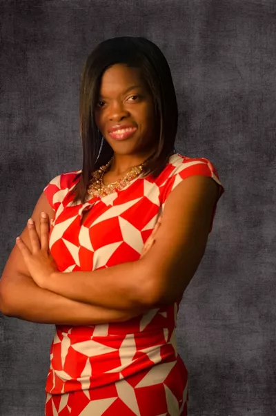 DeeLux Creations LLC