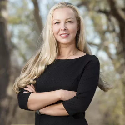 Anna Lopez-REALTOR