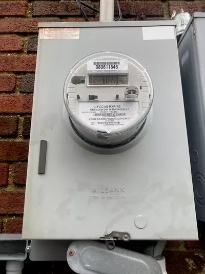 Lou’s Electrical 6313550229