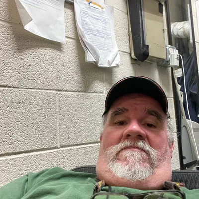 J Hartnett. Handyman and Electrical Maintenance