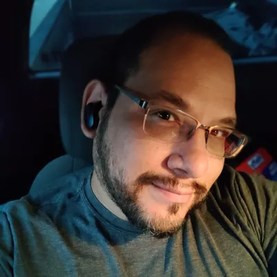Joshua L