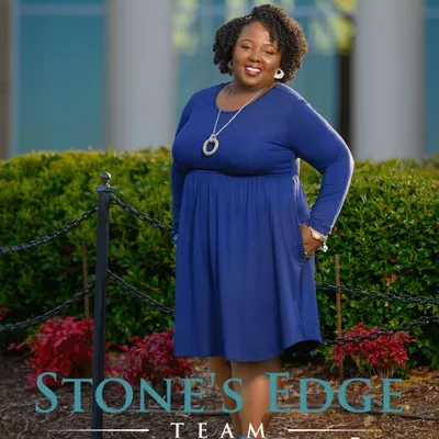 Kyra Hodge, Fayetteville/Fort Bragg NC Realtor
