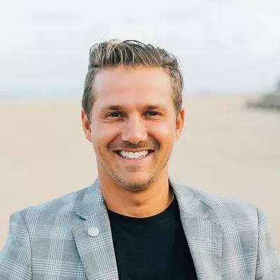 Daniel Parrish Va beach realtor -Real brokerage