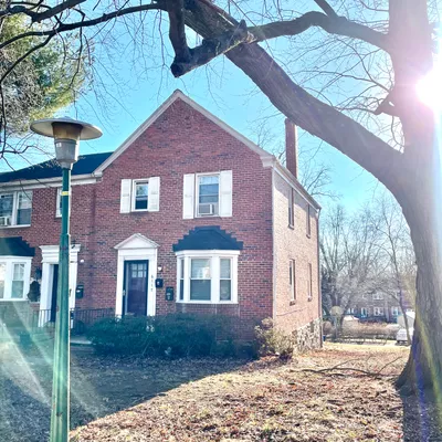 TennHouseLLC