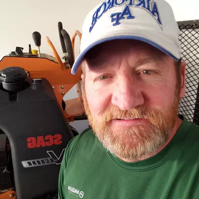Pevey's lawn care