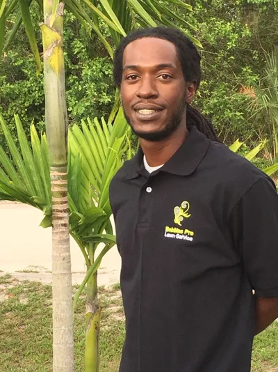 Robbins Pro Lawn Service