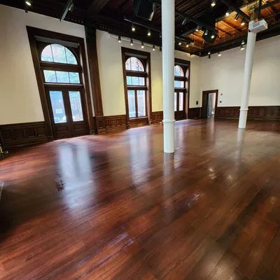 WC wood floors