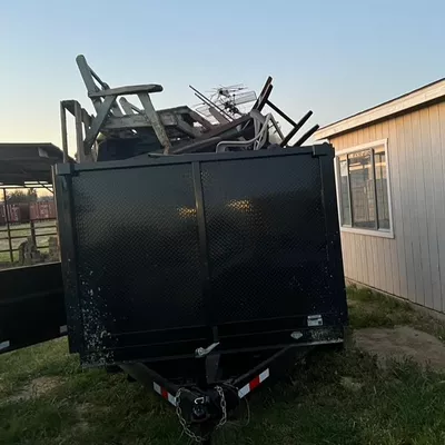 Junior’s Junk Removal