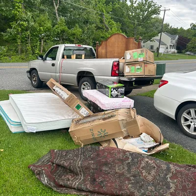SAME-DAY JUNK REMOVAL & MOVERS