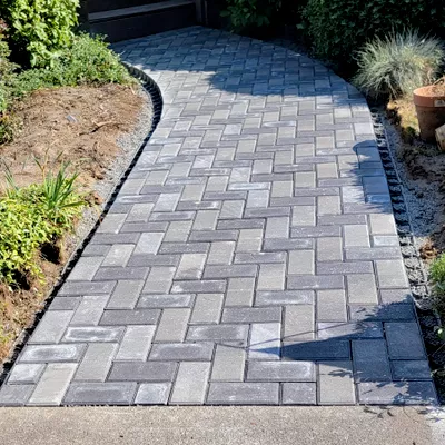 new green landscaping LLC.