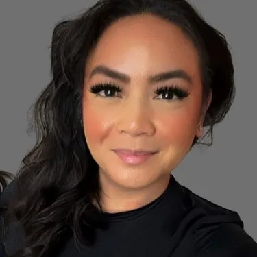 Kimmy Arguna,  Sealed Mobile Notary Services