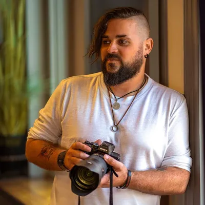 Venture Farther Photography LLC