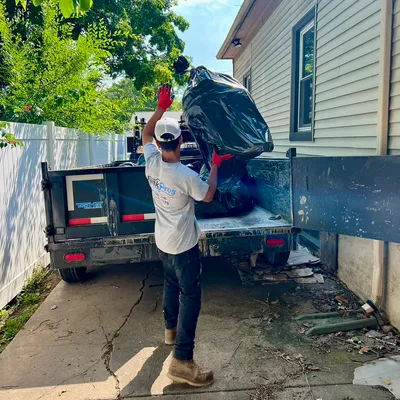 Junk Pros LLC