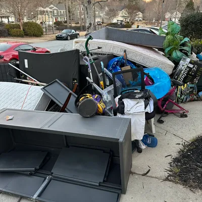 Jb junk Removal call for quote:850:553:1700??