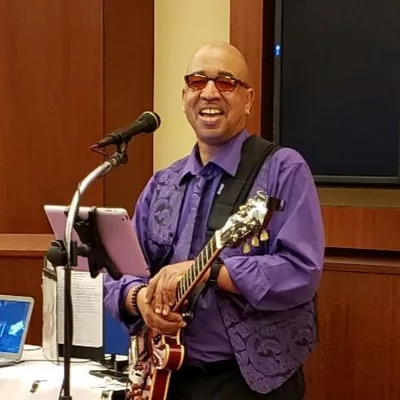 David Mack Ent. One man band
