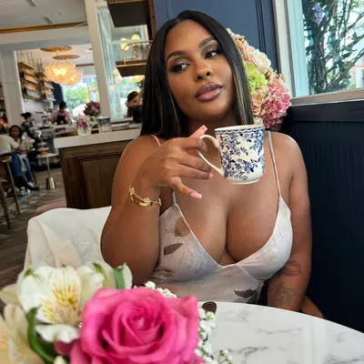 Chene Monique