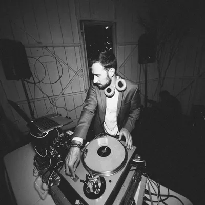 DJ Mackswell