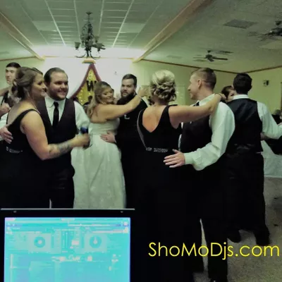 ShoMoDjs - DJ and Audio Visual Services