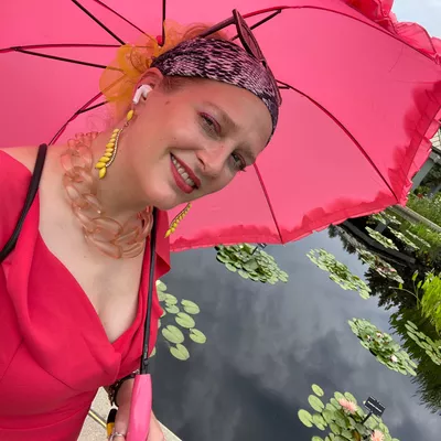 Miss Lyza - Music on a Mission