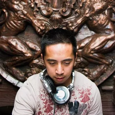 DJ Stoke