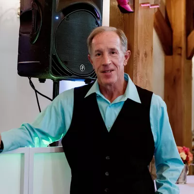 DJ Brett Gash