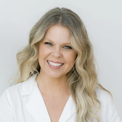 Heather Maria  | Makeup Artistry+ Makeup Lessons