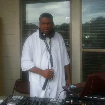 PLAYA ENT - DJ G PLAYA